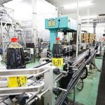 トップの決断を推進役が実践<br>従業員の意識改革がカギに