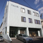 退社時間の徹底管理と業務の仕分けにより、<br>残業時間を段階的に削減