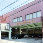 「当たり前」を疑い、業務効率化<br>残業減や福利厚生充実で定着率アップ